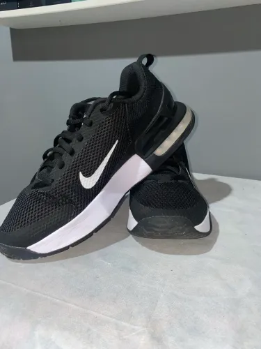 Air Max Alpha Trainer 6