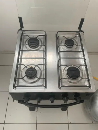 VENDE-SE FOGÃO 