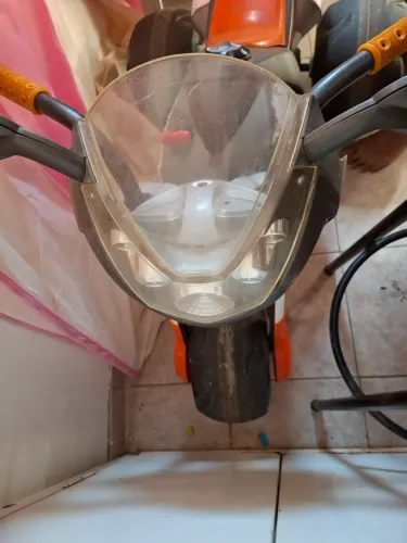 Moto elétrica infantil