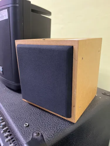 Monitor de áudio JBL c/ falante 5p 5tr6a 4Ohms