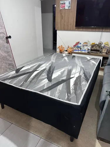 Cama casal Box
