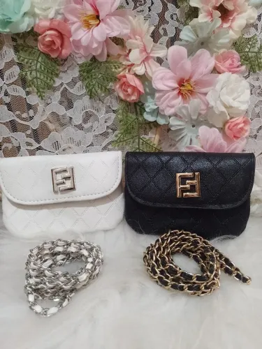 Kit 3 bolsas pequenas feminina novas