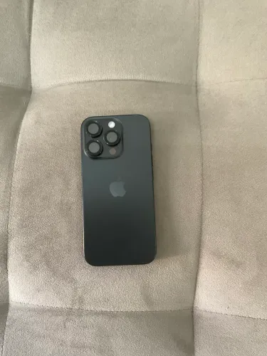 VENDO iPhone 16 PRO 256gb SEM DETALHES