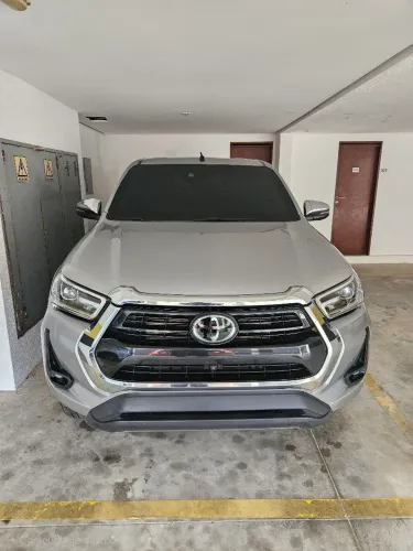 Toyota Hilux CD SRX 4X4 2.8 TDI 16V Diesel Aut. 2022