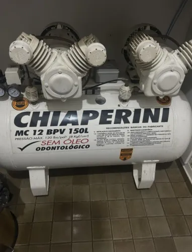 Compressor Odontológico Chiaperini MC 12 BPV - 150L - 12 PCM - 220V
