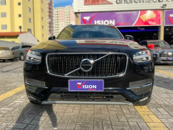 Volvo XC 90 D-5 Momentum 2.0 235cv Diesel 5P 2018