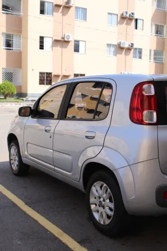 Fiat Uno Vivace/rua 1.0 EVO Fire Flex 8V 5P 2012