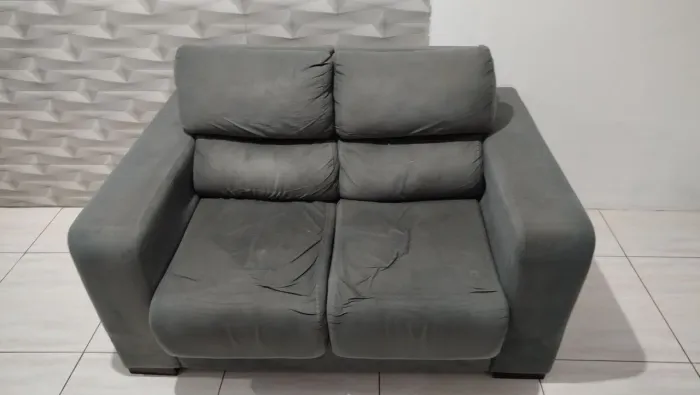 Sofá 2 lugares