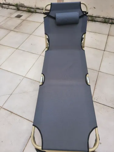 Espreguiçadeira dobrável piscina