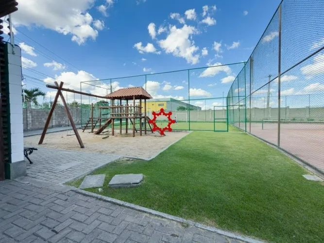 Casa no Condomínio Green Garden à venda com 5 dormitórios e 220 m2 por R$ 1.100.000,00 no