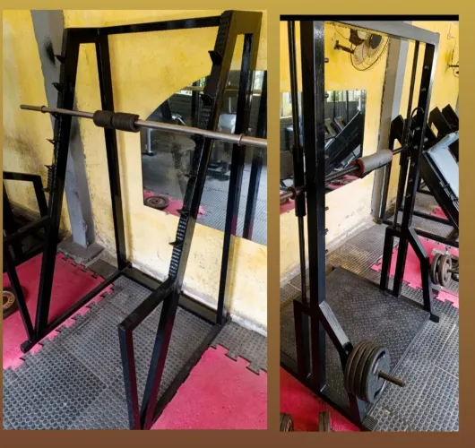 Máquina de musculação