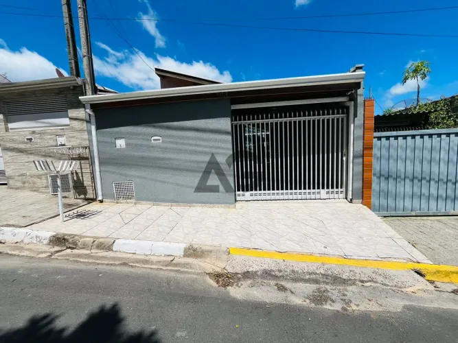 casa | 2 suítes | Colina dos Ipês | em Serra Negra-SP