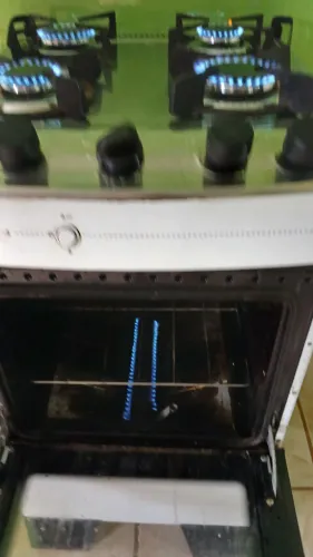 Vendo esse fogão não é eletrico