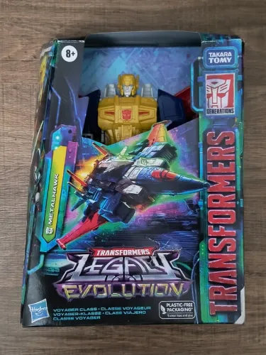 Transformers Legacy Evolution - Metalhawk