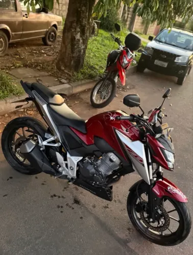 Cb300f ABS 2026 único dono