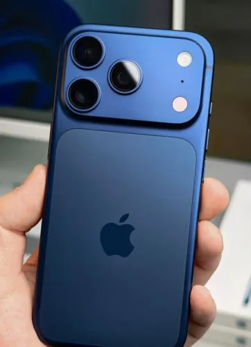 iPhone 17 pro Max 512GB BLUE -- Disponível em nossa Loja ( Lacrado Original Garantia aplle