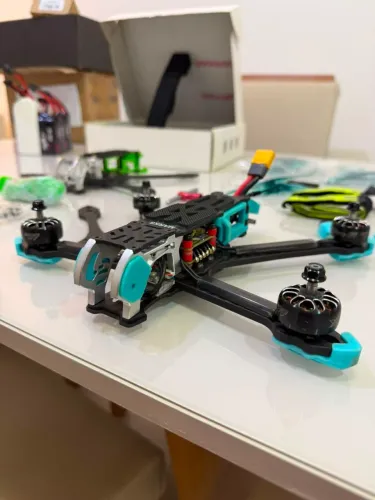 Drone fpv mark 5