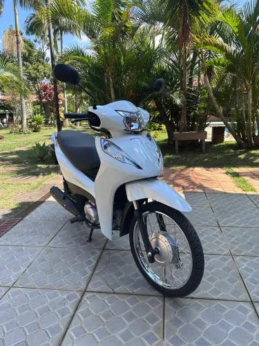 Honda Biz 125 ES 2025