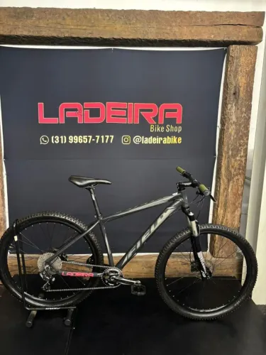 Vendo essa bike pra sair logo