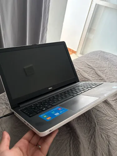 Dell inspiron 15