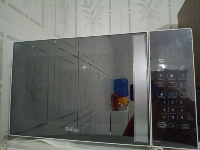 Estou vendendo esse micro-ondas está em perfeito estado