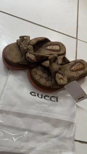 Papete Gucci