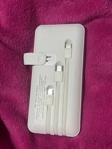 Carregador portátil Agold 10.000 mAh original, seminovo, com visor, lanterna e 3 entradas.
