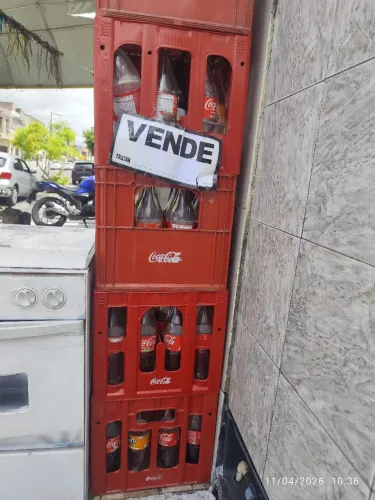 Caixas de coca LS de 1 litro
