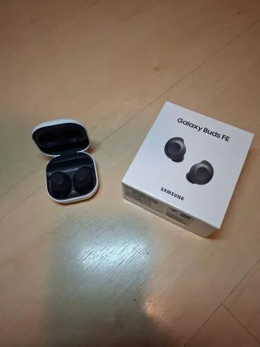 Samsung Galaxy buds FE