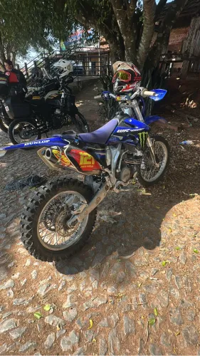 Moto de Trilha WR 450F