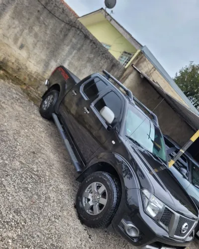 Nissan Frontier SV At.cd 4X4 2.5 TB Diesel Mec. 2014