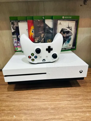 Xbox One S 1TB + Jogo e Garantia | Entregamos em toda região