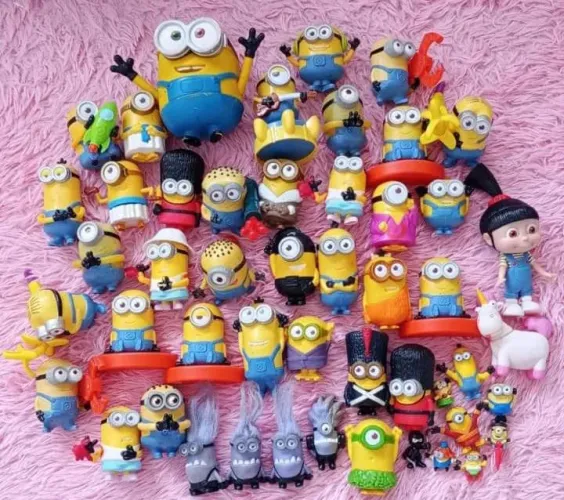 Lote de brinquedos Minions