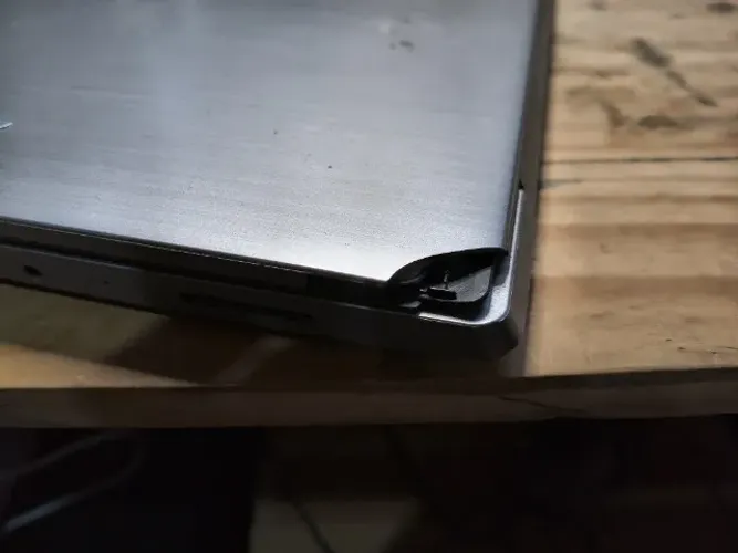 Sucata notebook Ideapad 3 15igl05 no estado