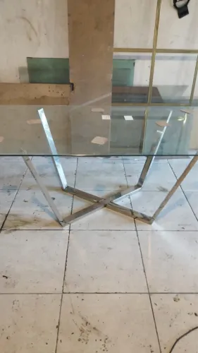 MESA EM AÇO INOX E VIDRO TEMPERADO