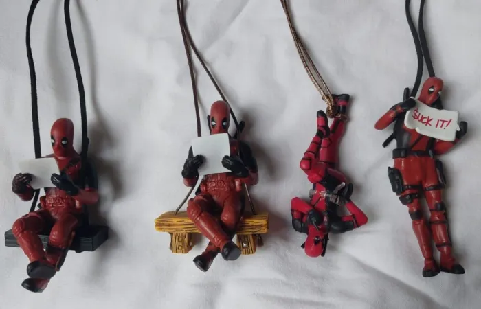 Kit 4 Mini Deadpool de Resina 10cm - Lindos!!