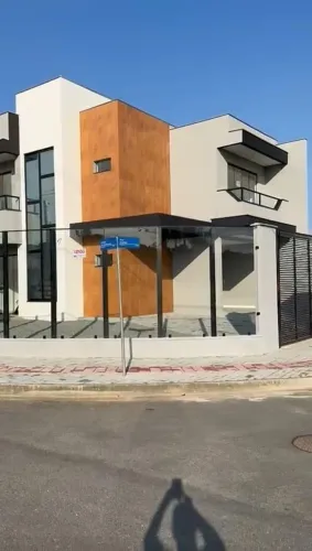 Casa Geminada para Venda em Araquari, itinga, 2 dormitórios, 1 suíte, 2 banheiros, 2 vagas