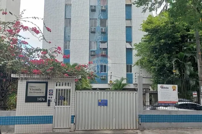 Cobertura de Alto Potencial na Torre | Localização Privilegiada e Muito Espaço