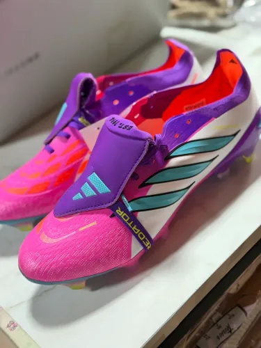 CHUTEIRA ADIDAS