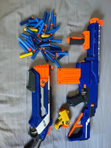Lote Lançadores Nerf e X-Shot (Retaliator Completa + Acessórios)