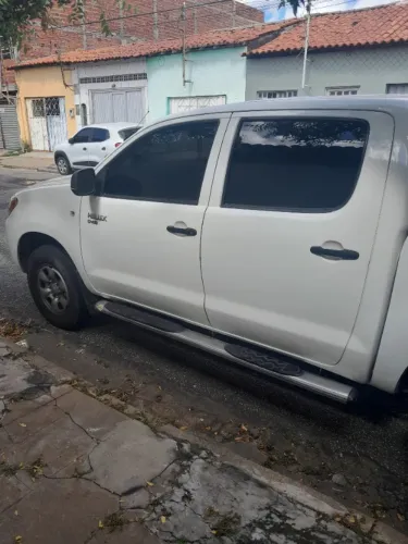 Toyota Hilux CD D4-d 4X4 2.5 16V 102cv TB Dies. 2006