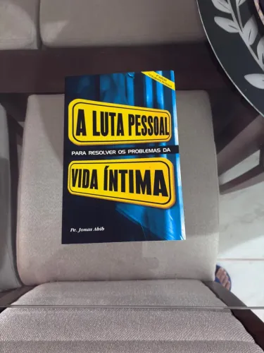 A luta pessoal para resolver os problemas da vida íntima