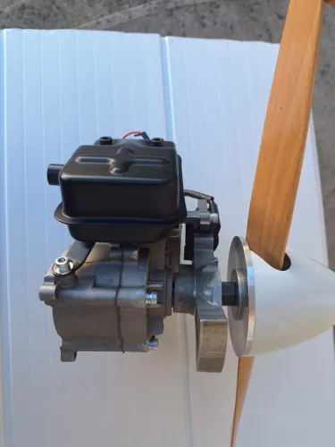 Motor de roçadeira importado 43CC adaptado para aeromodelo