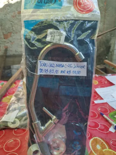 Torneira para cozinha mesa cromada bica móvel