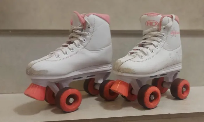 Patins - Roller Derby (TAM 2) Nº 28 a 30