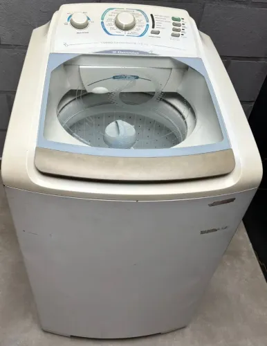 Máquina de lavar Eletrolux, 10kg.