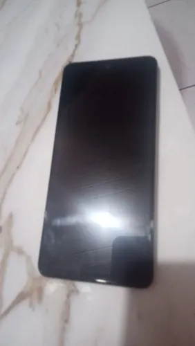 Vende se este celular cuida 