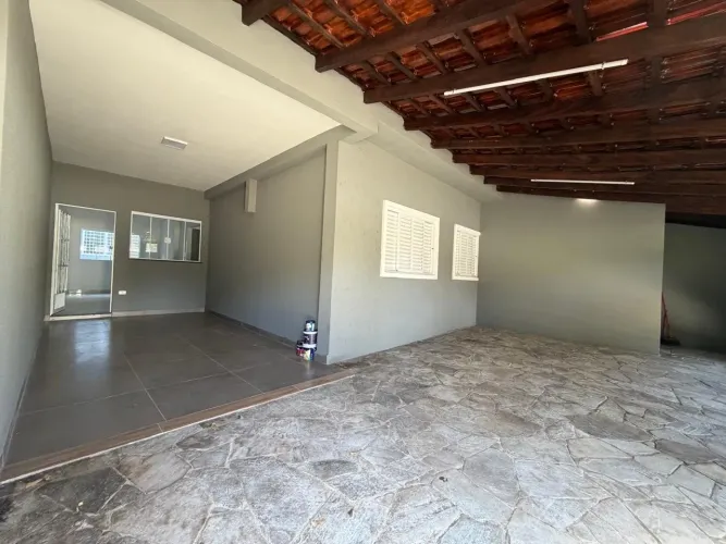 Casa para Venda em Presidente Prudente, Parque Residencial São Lucas, 3 dormitórios, 1 suí