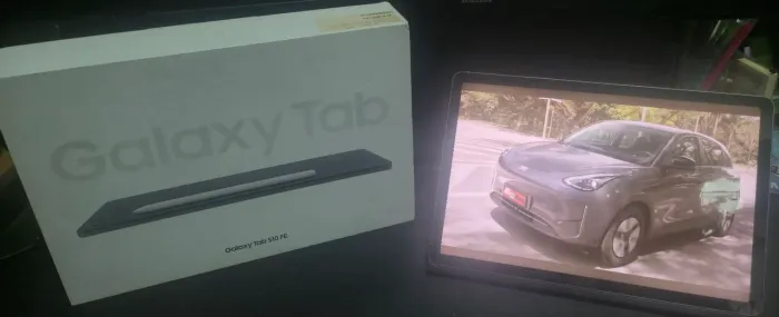 Tablet Samsung S10 FE + Teclado sem fio + Caixa e todos os acessórios