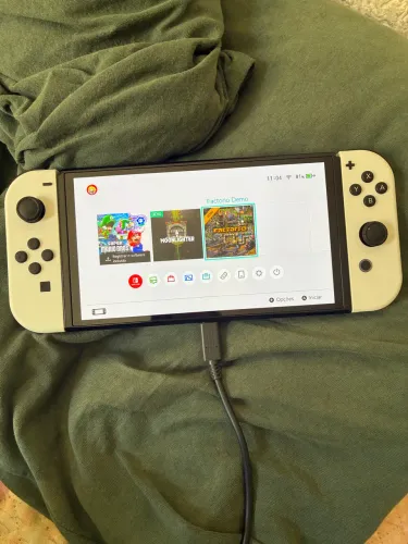 Nintendo Switch OLED Branco 64GB + Super Mario Wonder + 3 Meses Nintendo Switch Online